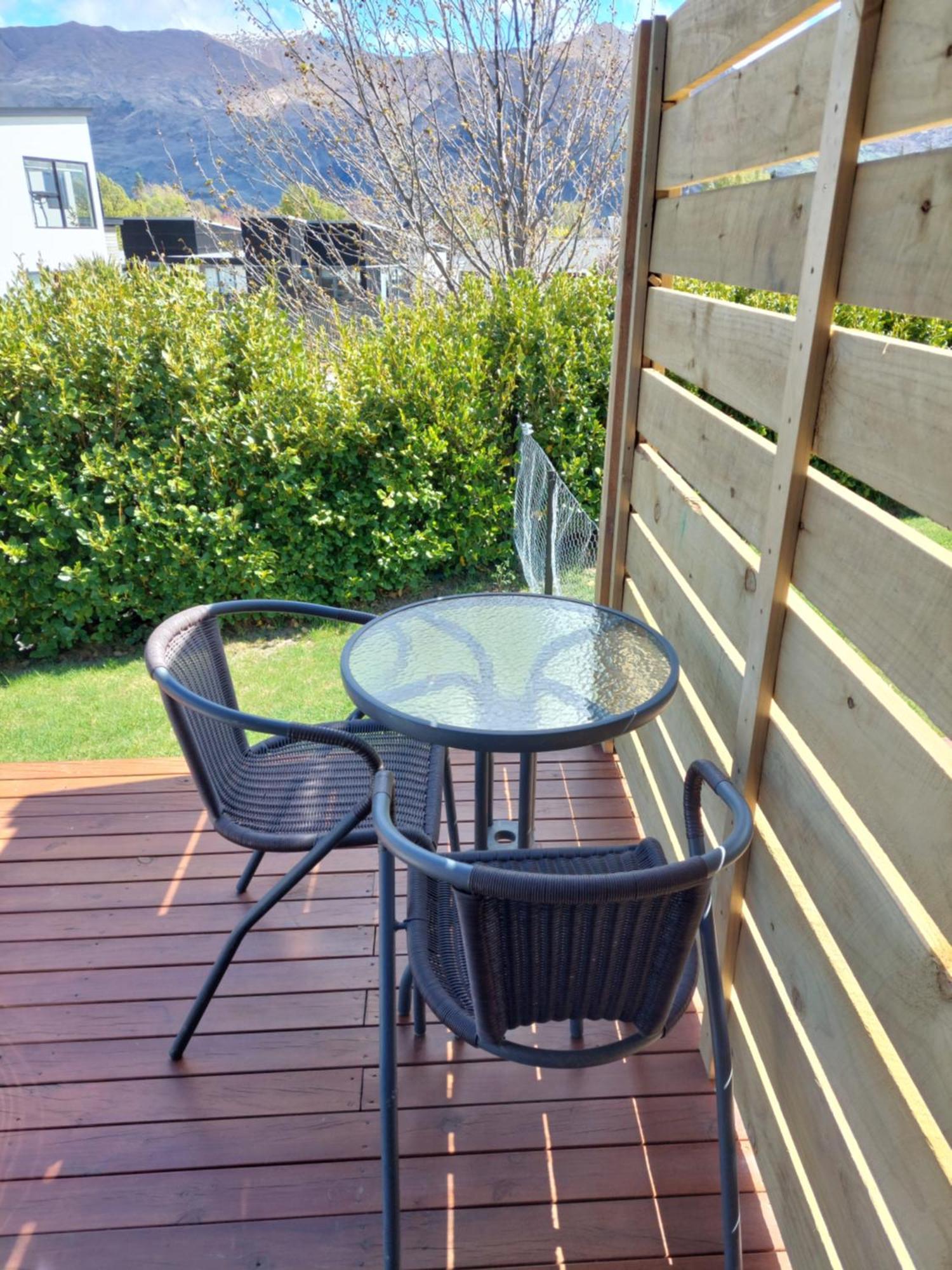 Mountain Views Guest --no Kitchen-- * Wanaka