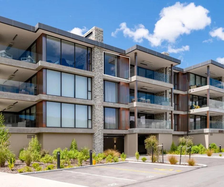 Apartment Penthouse With Marina Views - Or Two Bedroom Wanaka