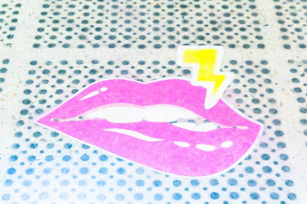 Designers Dream, Tokyo Pop Art With Courtyard, Fire & Views
