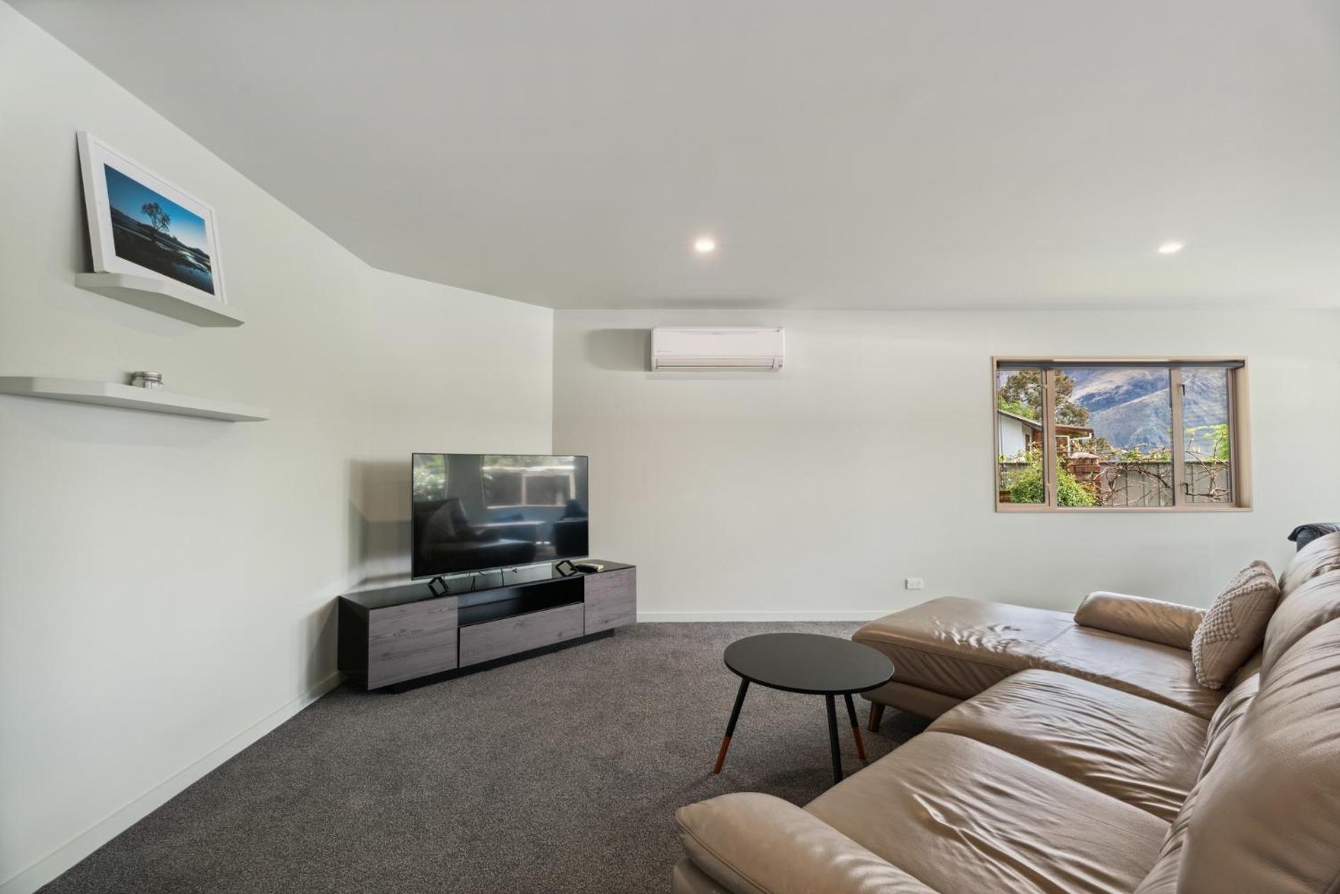 Cherry Court - Holiday home Wanaka