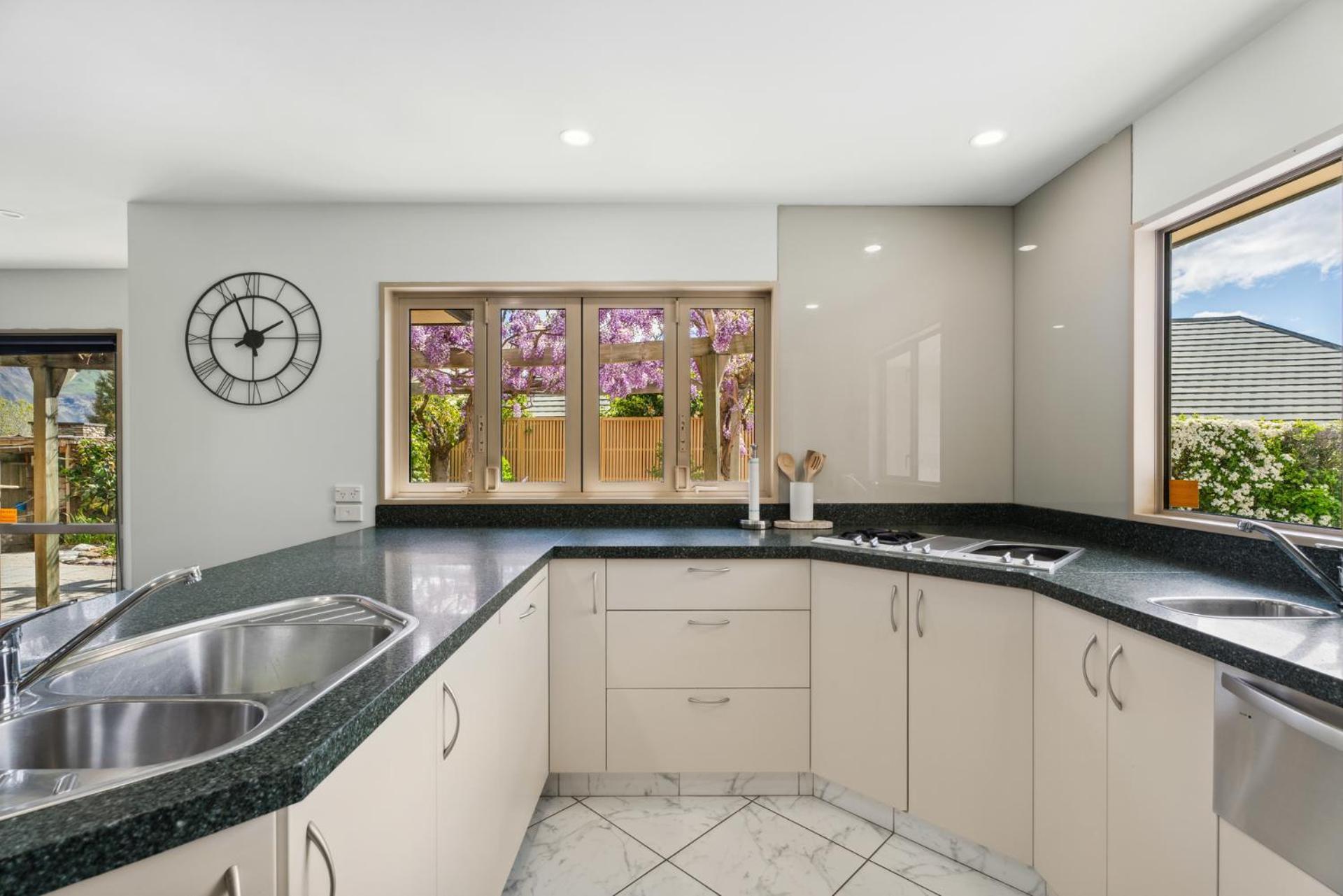 Cherry Court - Holiday home *
