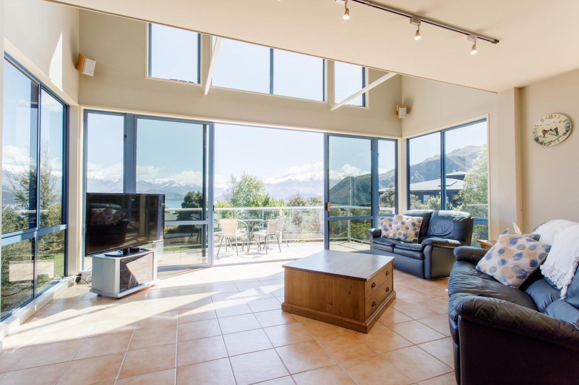 Tawhiri - Tranquility, Space And Stunning Views In Paradise Holiday home *