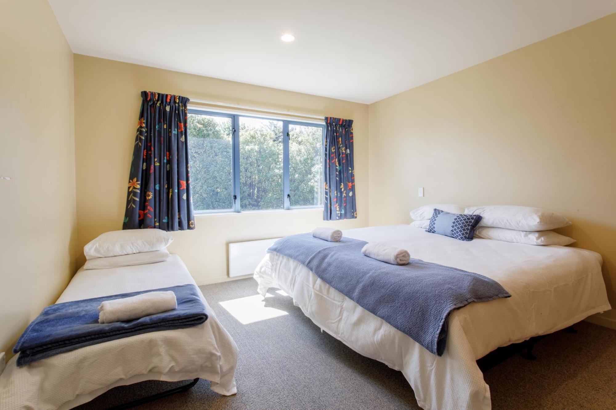 Tawhiri - Tranquility, Space And Stunning Views In Paradise Wanaka
