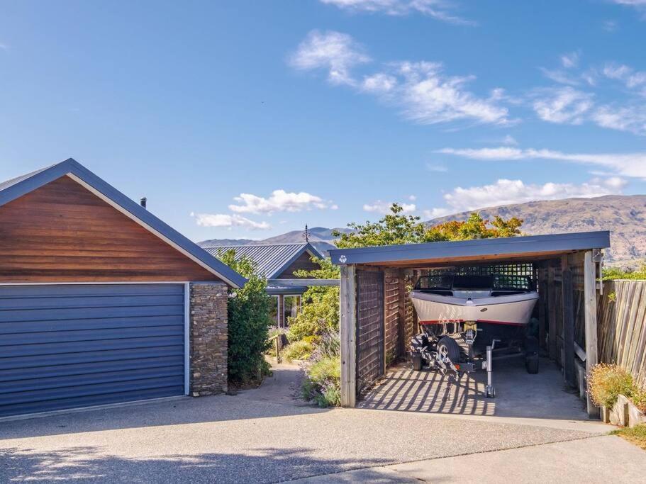 Holiday home Hillview Haven