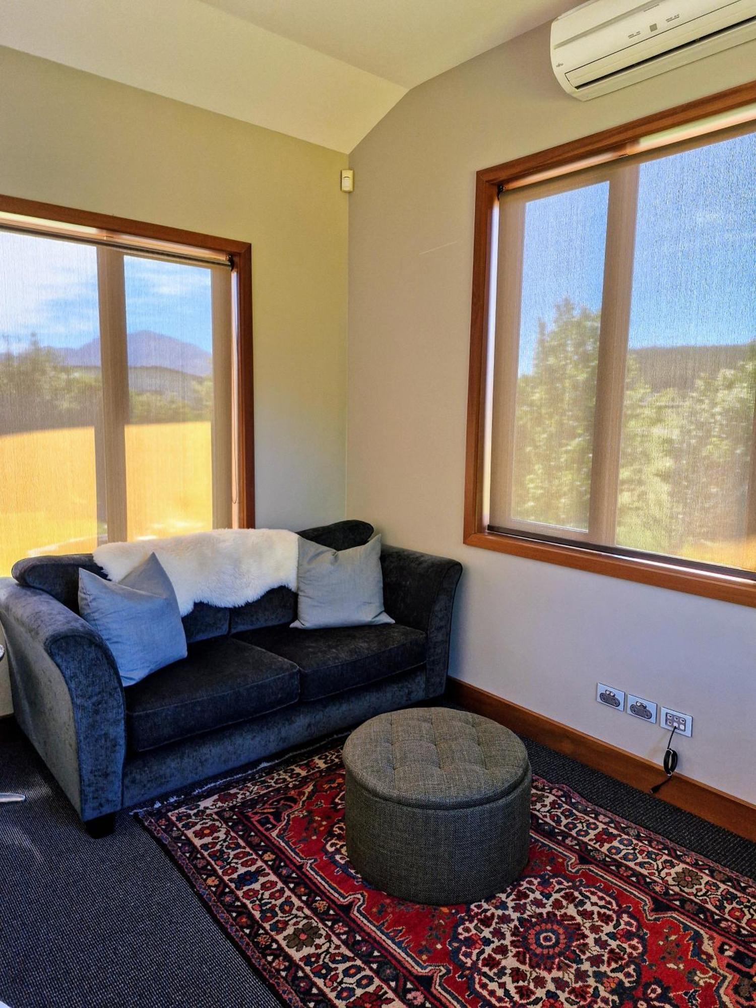 Nestled In Ridgecrest * Wanaka