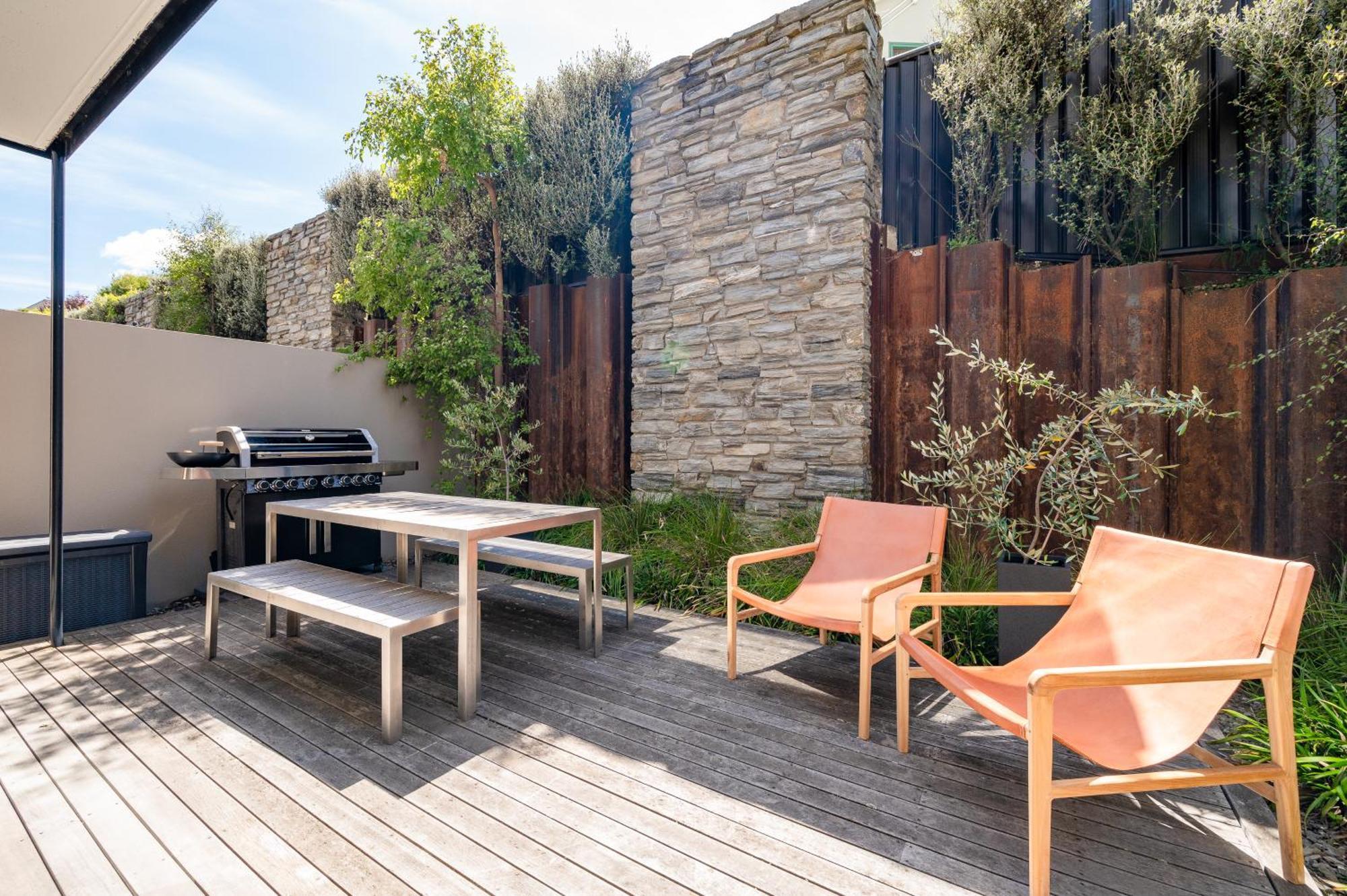 Hana By Sotheby's Luxury Homes Wanaka