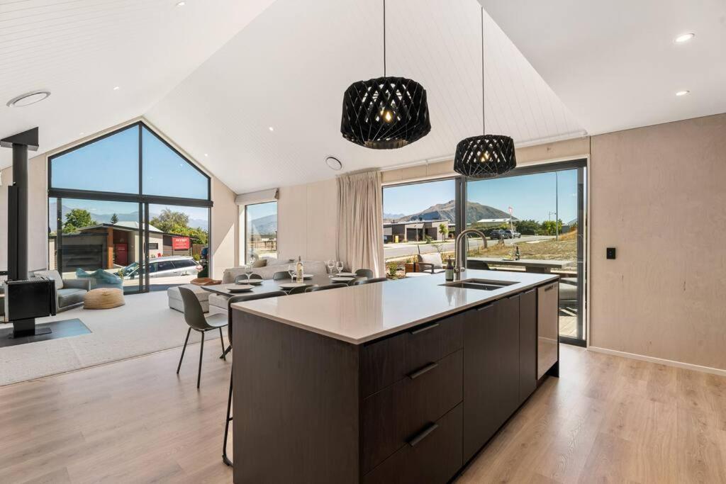 Clearview Ridge Retreat Holiday home Wanaka