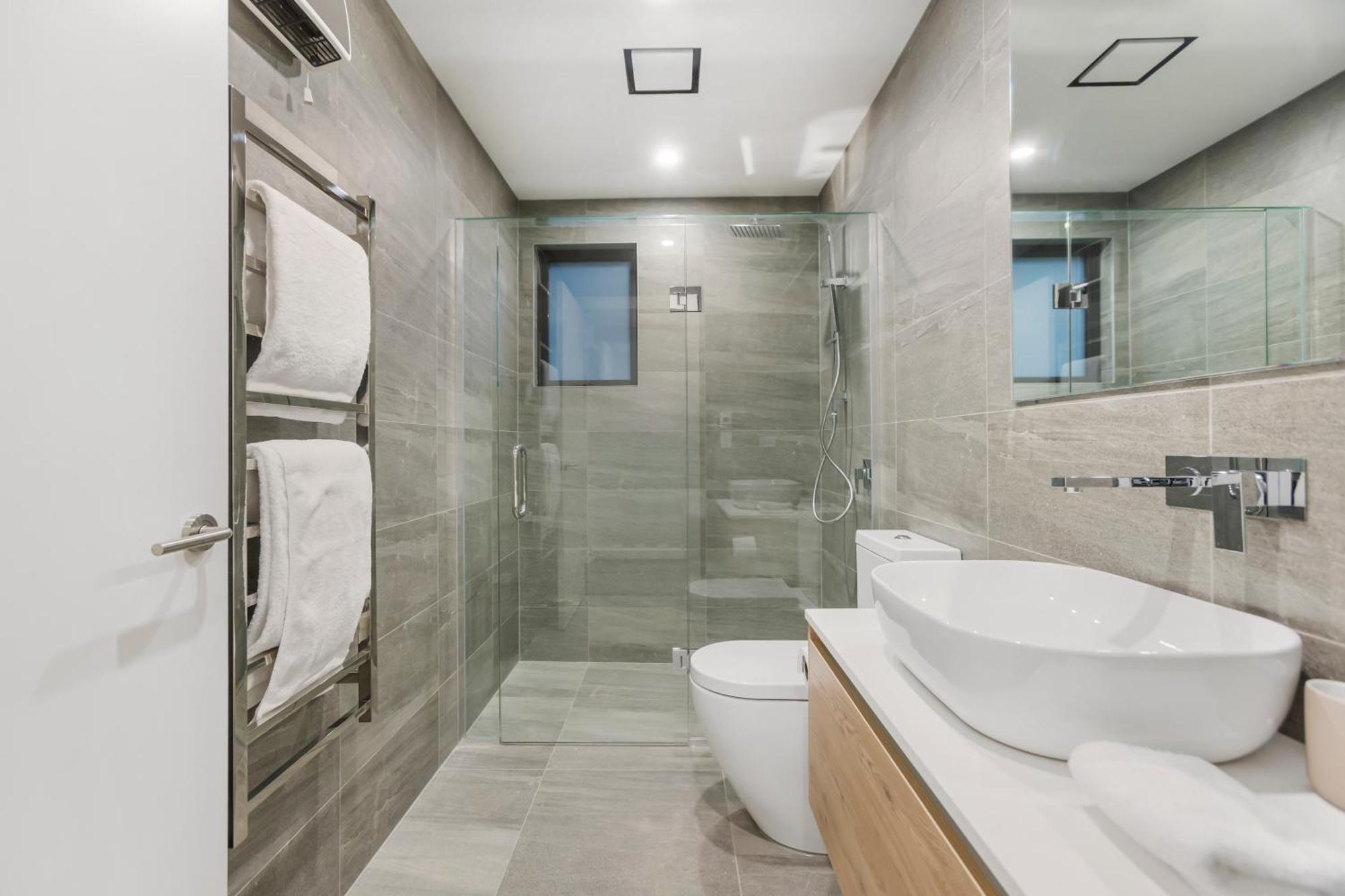 The Rocks By Sotheby's Luxury Homes * Wanaka