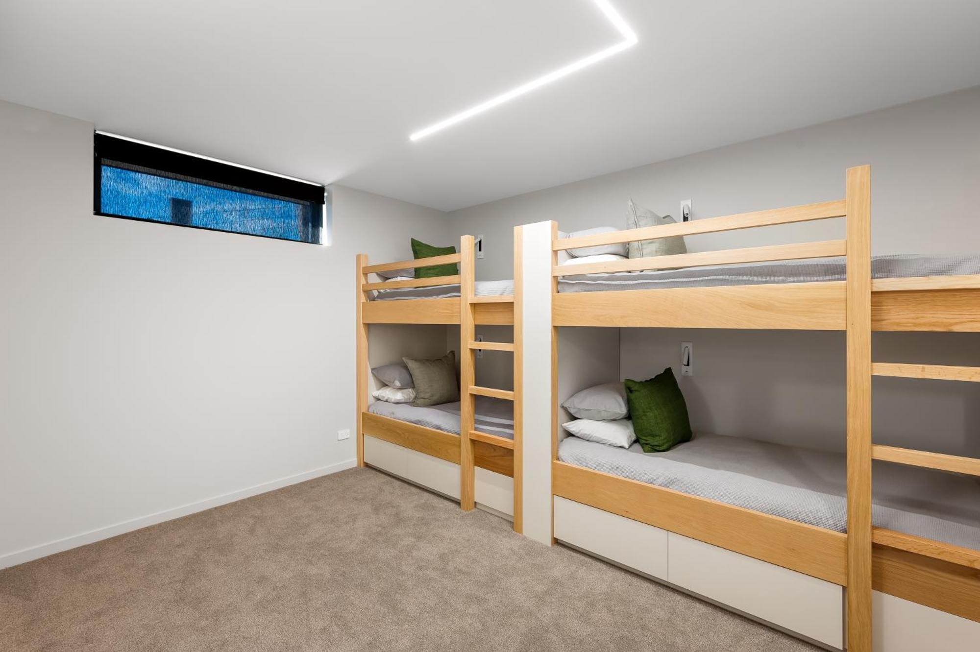 Teitei By Sothebys Luxury Homes * Wanaka