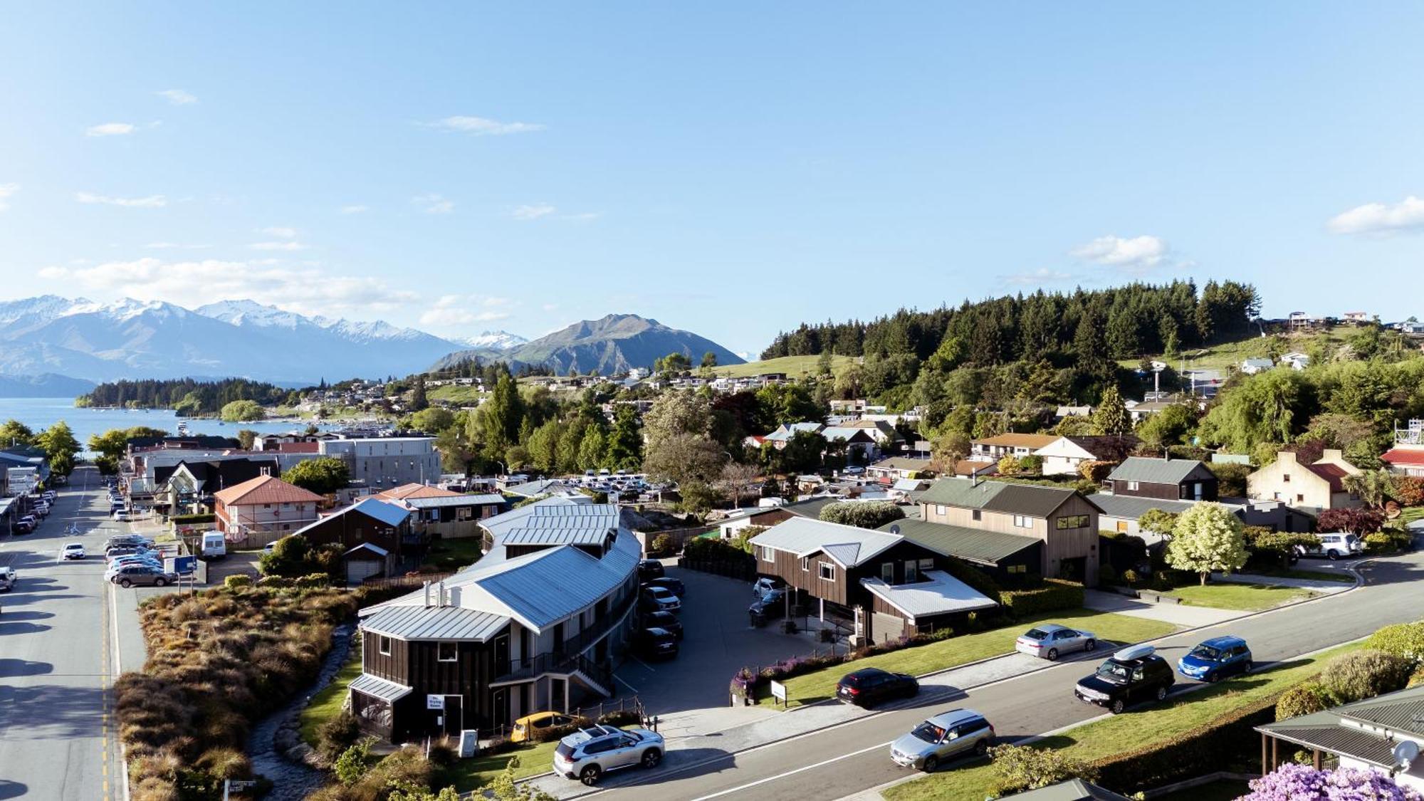 Clearbrook & Serviced Wanaka