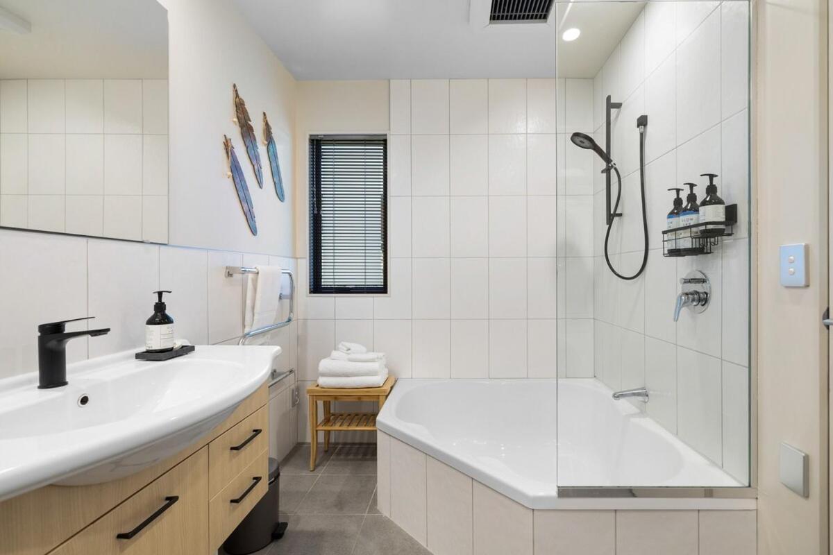 Aspiring Mountain Views Apartment Wanaka