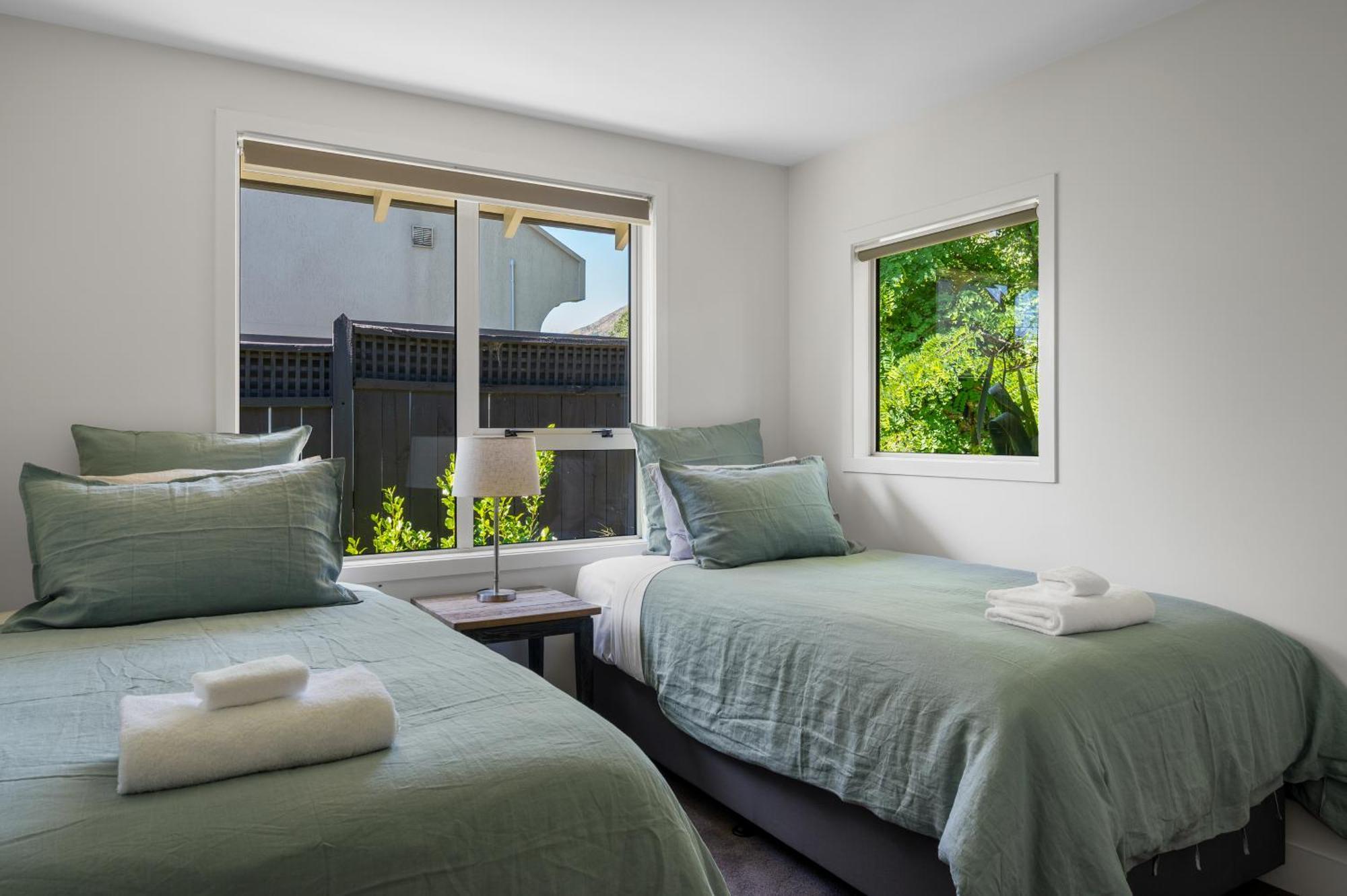Emerald Oasis By Sotheby's Luxury Homes