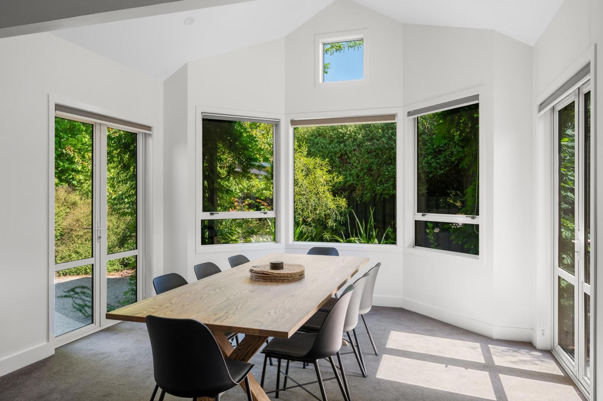 Emerald Oasis By Sotheby's Luxury Homes *