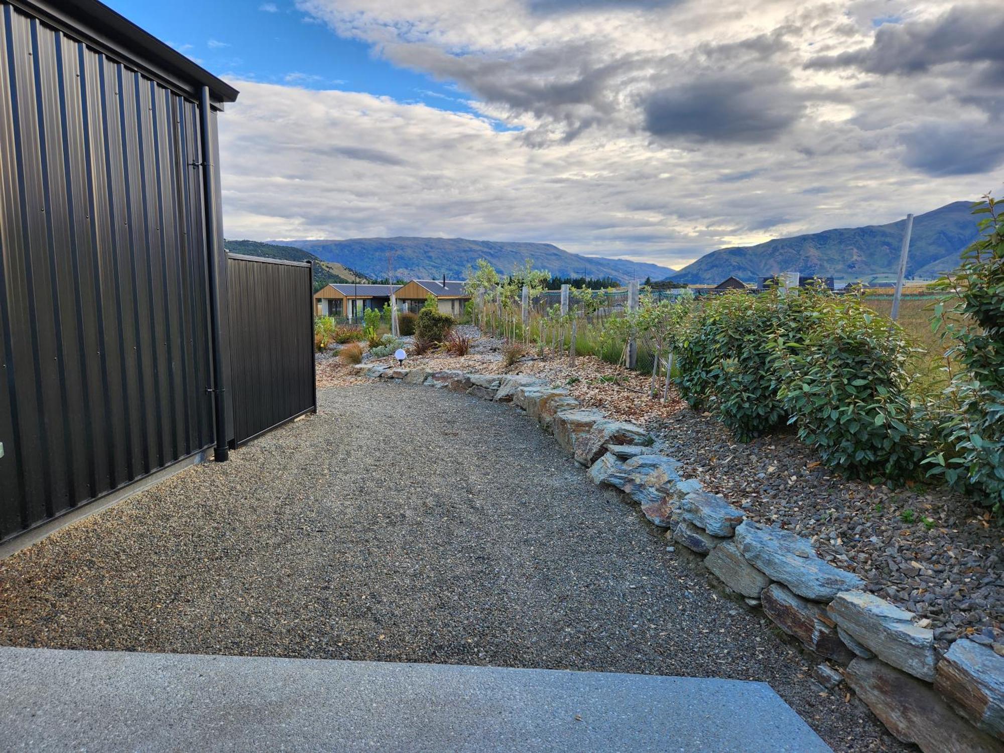 Escape To Riverslea * Wanaka