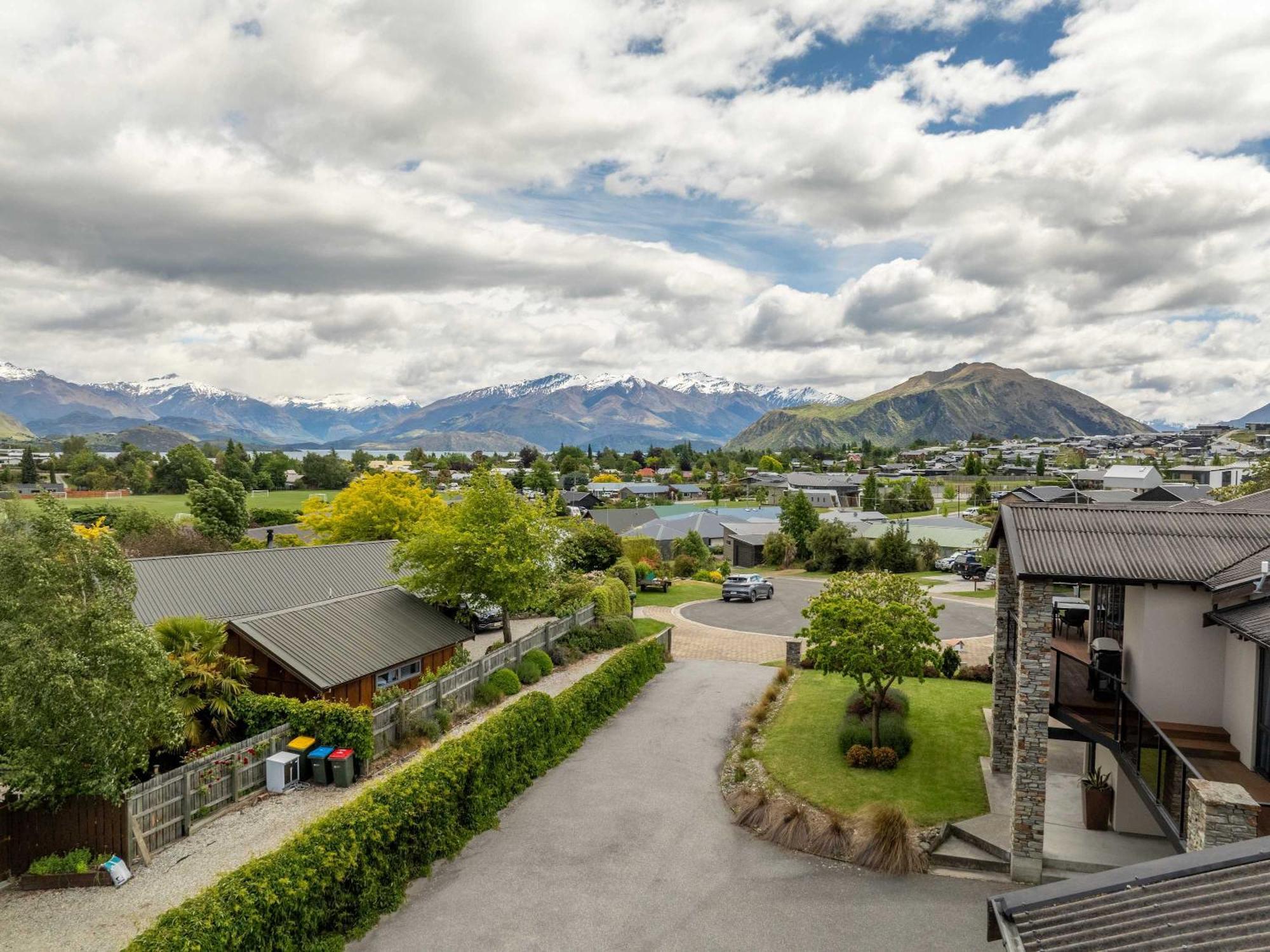 Holiday home Magical And Mountain Views Wanaka