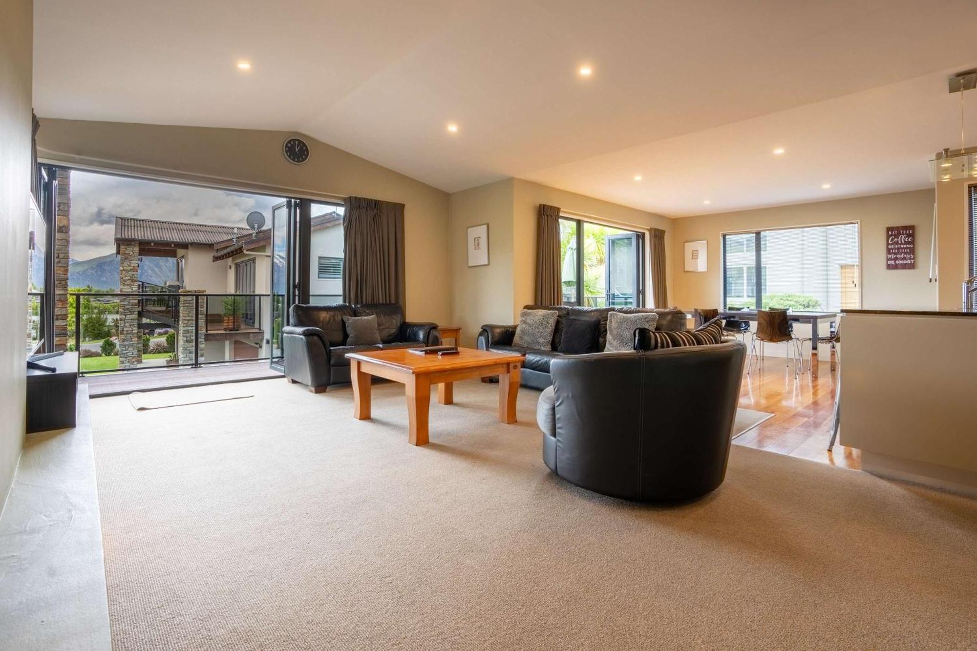 Magical And Mountain Views * Wanaka