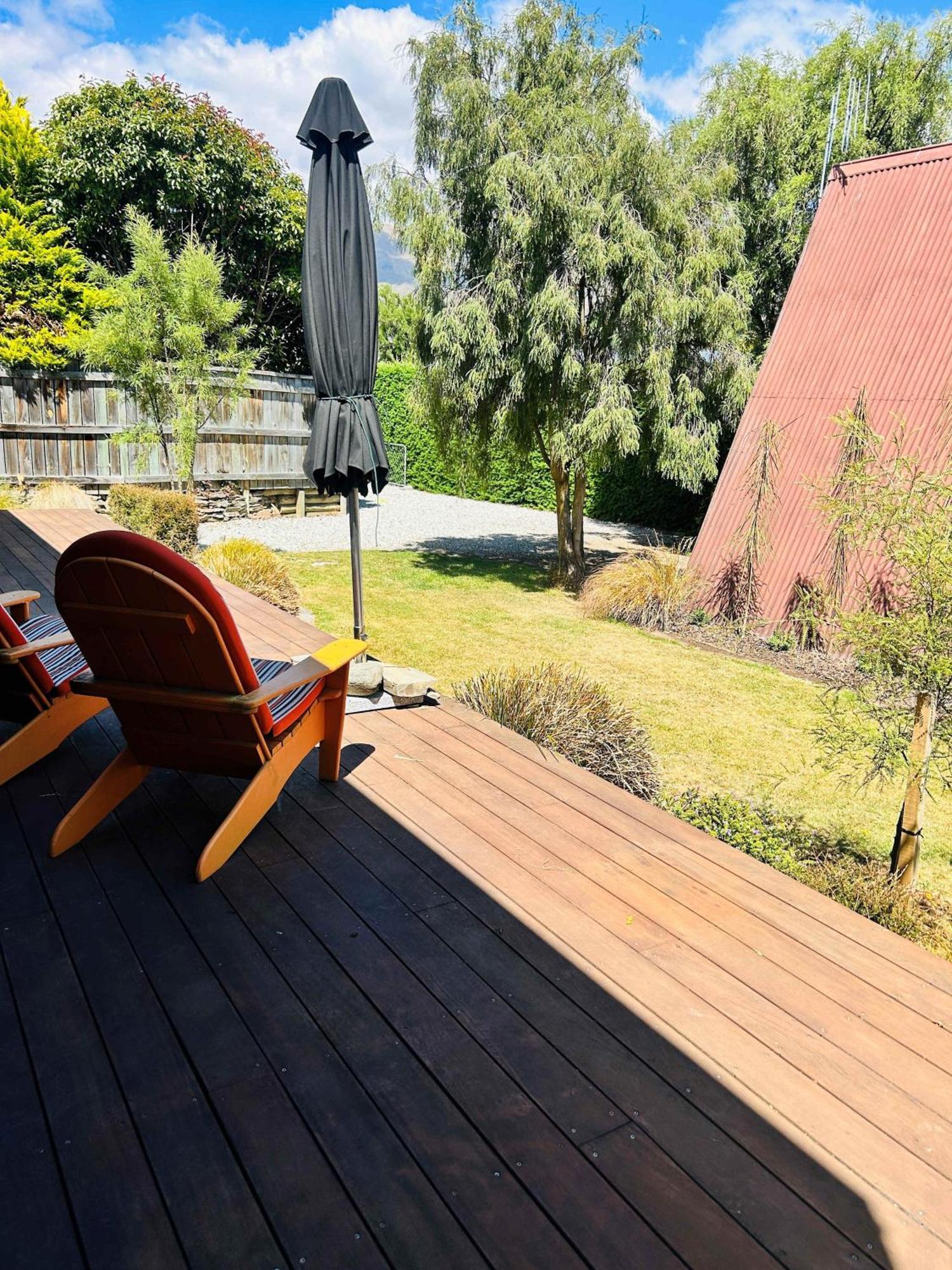 Holiday home Modern Kowhai