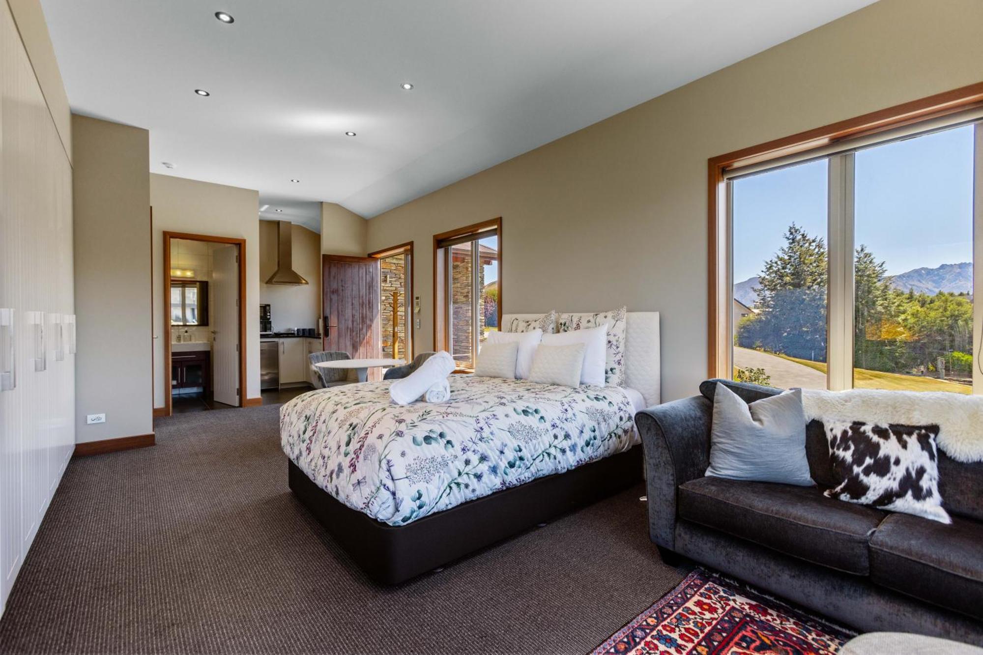 Nestled In Ridgecrest Wanaka