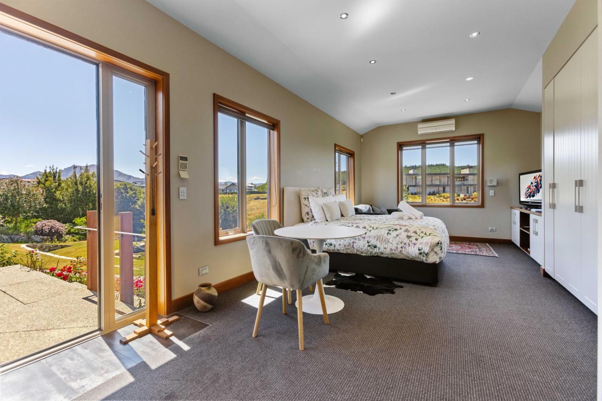 Guest house Nestled In Ridgecrest *
