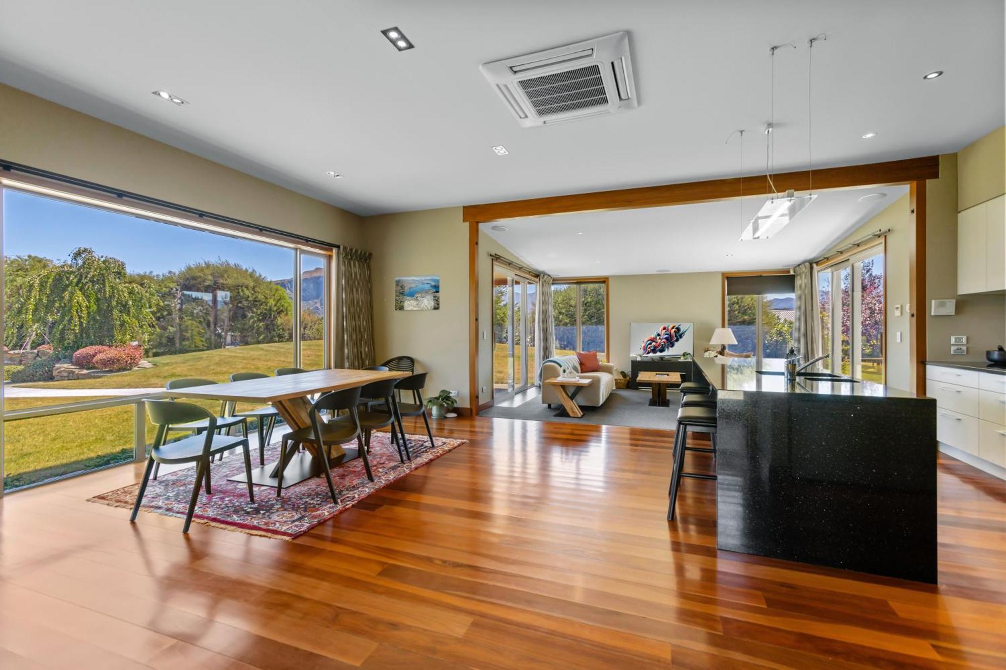 Ridgecrest Retreat Holiday home