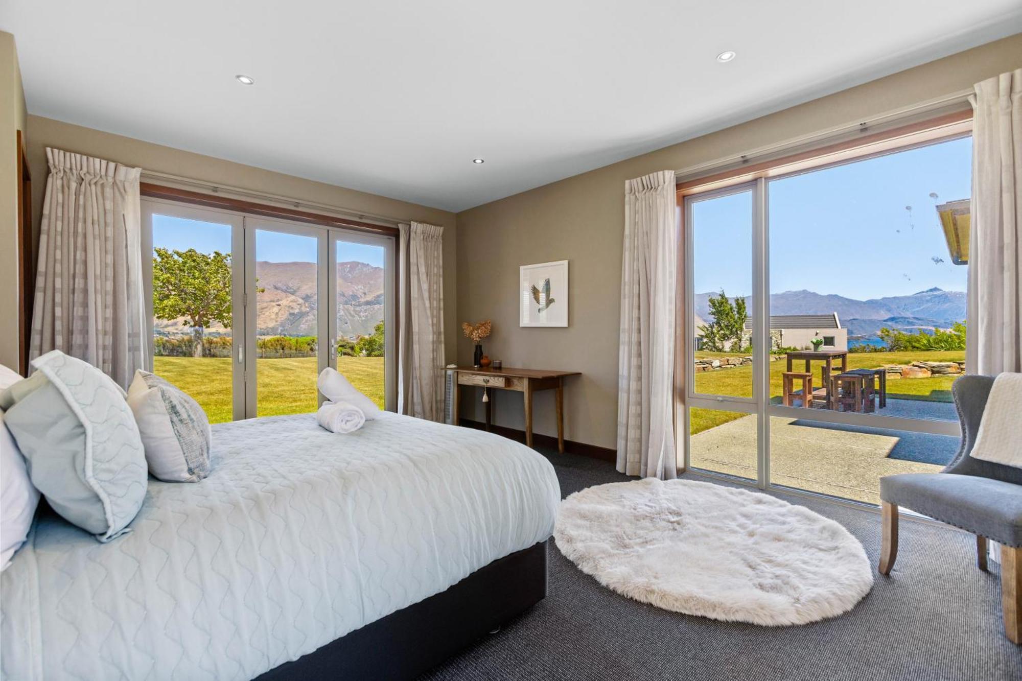 Ridgecrest Retreat Holiday home Wanaka