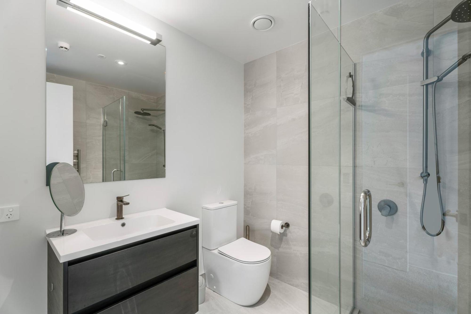 Alpine Horizons - Your Dream Awaits Wanaka