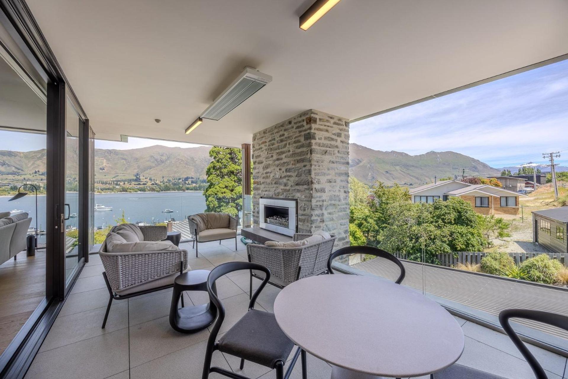 Marina Terrace Apartments, Apartment *