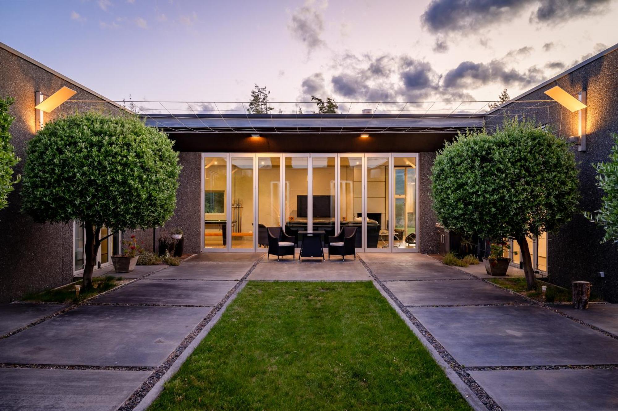 Lakeview By Sotheby's Luxury Homes