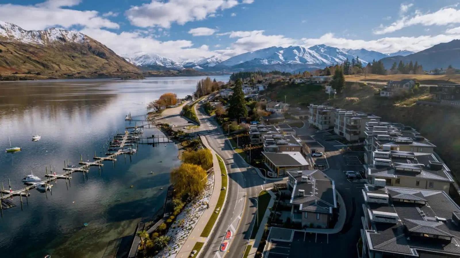 Apartment Lakeview Luxury 2 Bedroom Wanaka