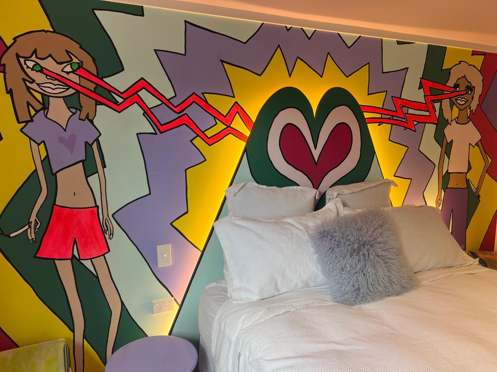 Designers Dream, Tokyo Pop Art With Courtyard, Fire & Views *