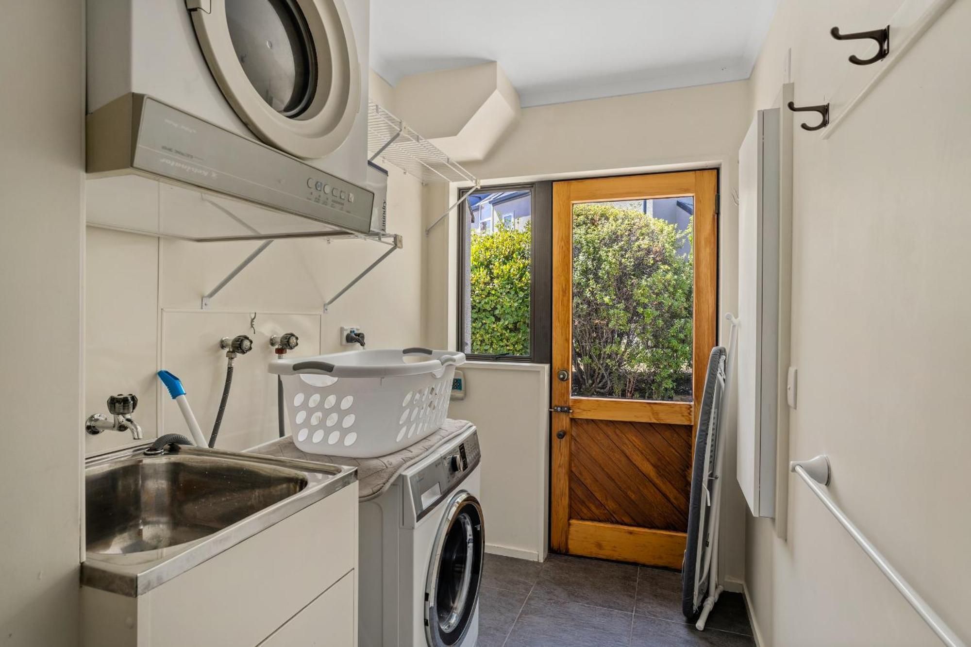 Mountain View Retreat - * Wanaka