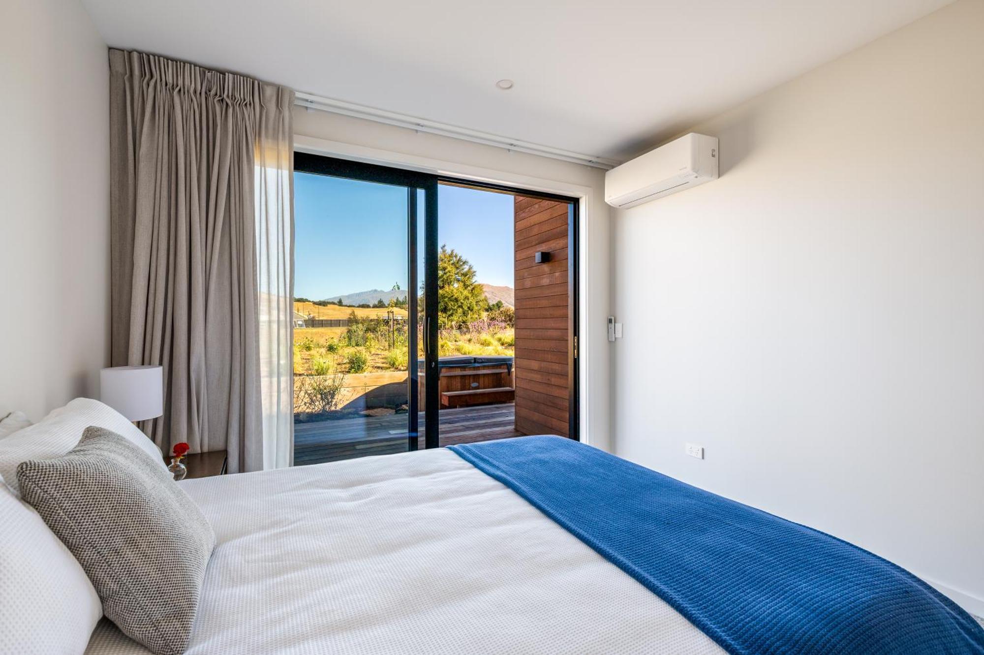 Villa Riverslea Gold By Sotheby's Luxury Homes Wanaka