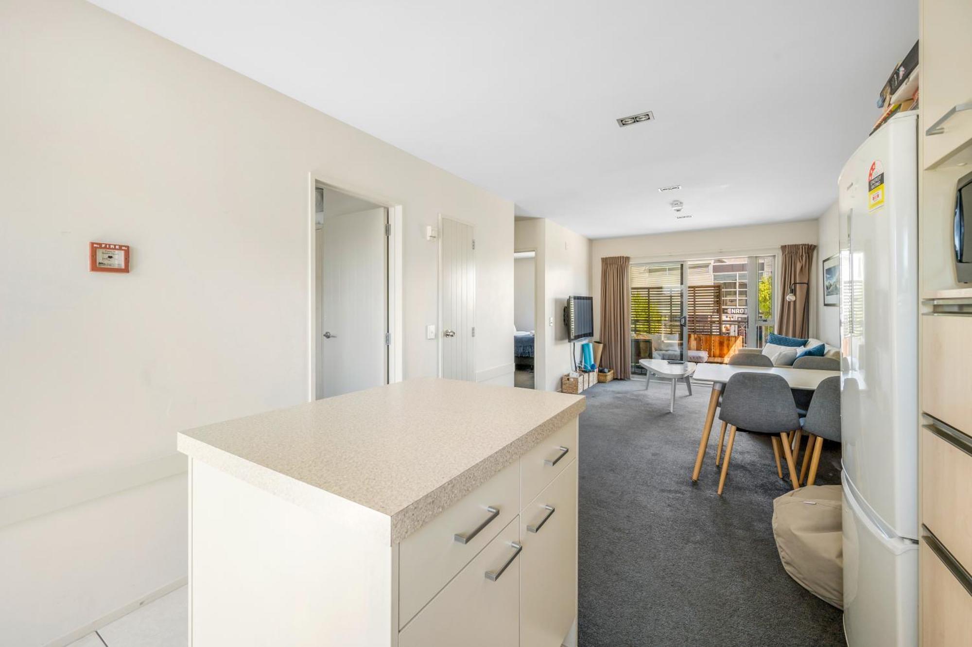 Apartment Bright Cozy - Cbd - Free Parking *