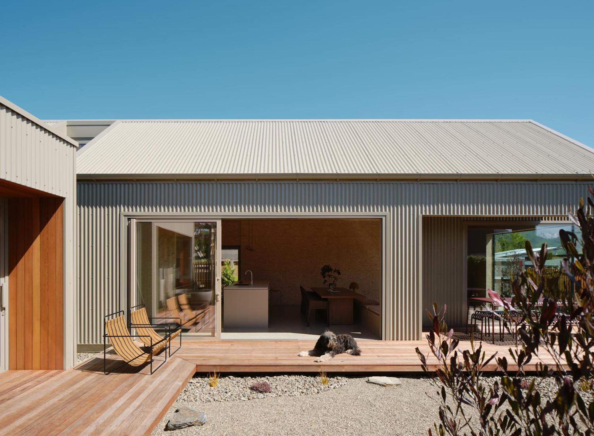 Scout - Luxurious Interiors - Views - Architecturally Designed Holiday home *