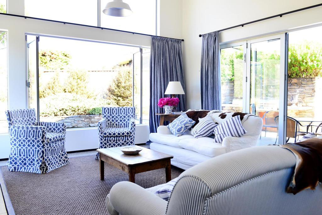 Lakeside By Touch Of Spice * Wanaka