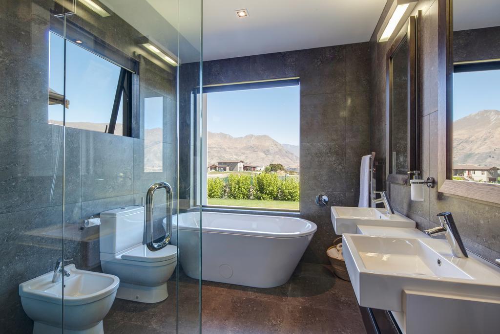 Holiday home Release Infinity Drive Wanaka