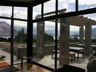 Hotel Tiritiri 5*