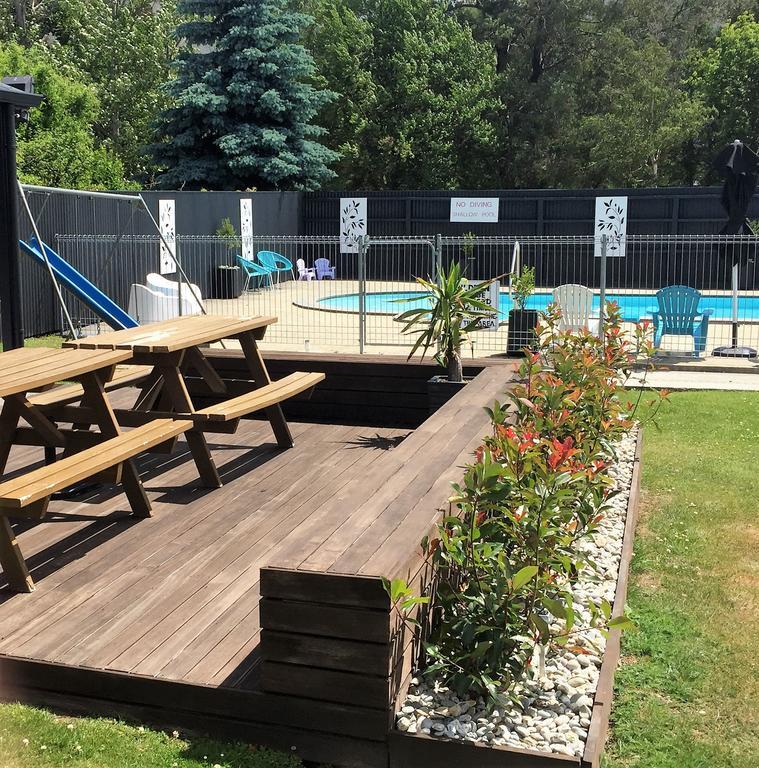 Fairway & Motel 4*