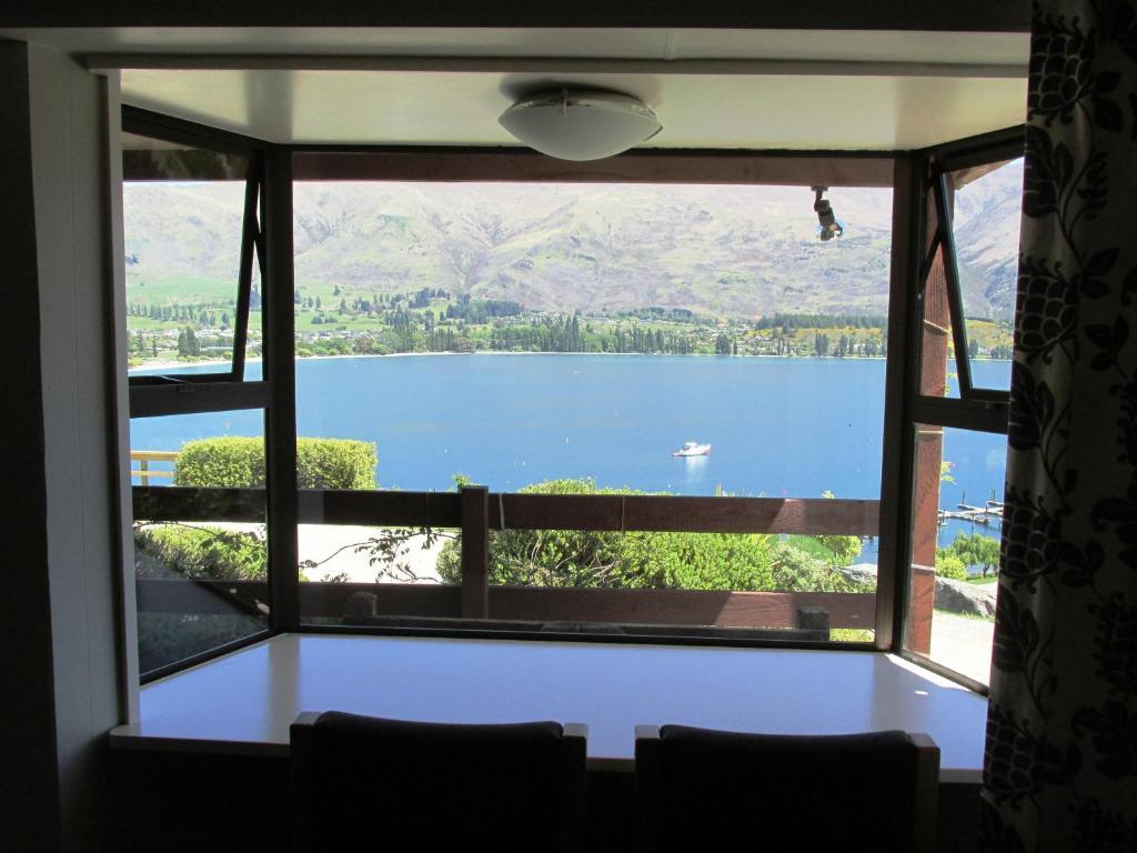 Lakeview