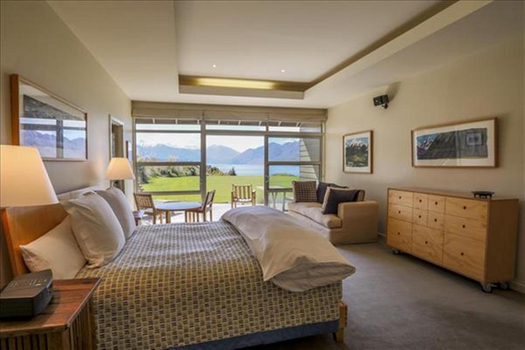 Holiday home Whare Kea And