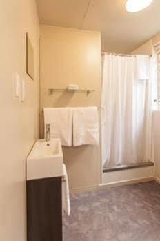 View Motel 4*