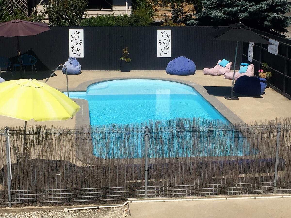 Fairway & Motel 4*