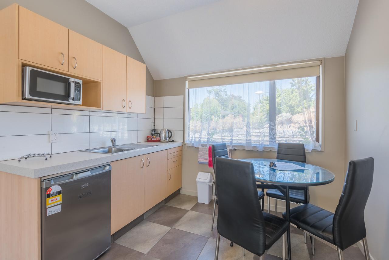 Motel Manuka Crescent 3*