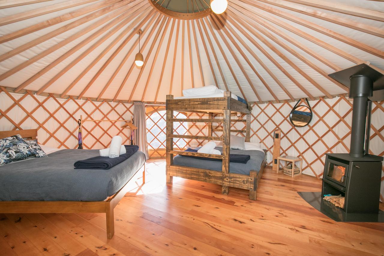 Oasis Yurt Lodge Lodge Wanaka