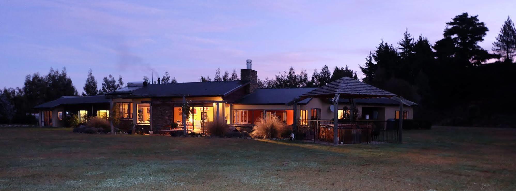 Hotel Mount Maude Country