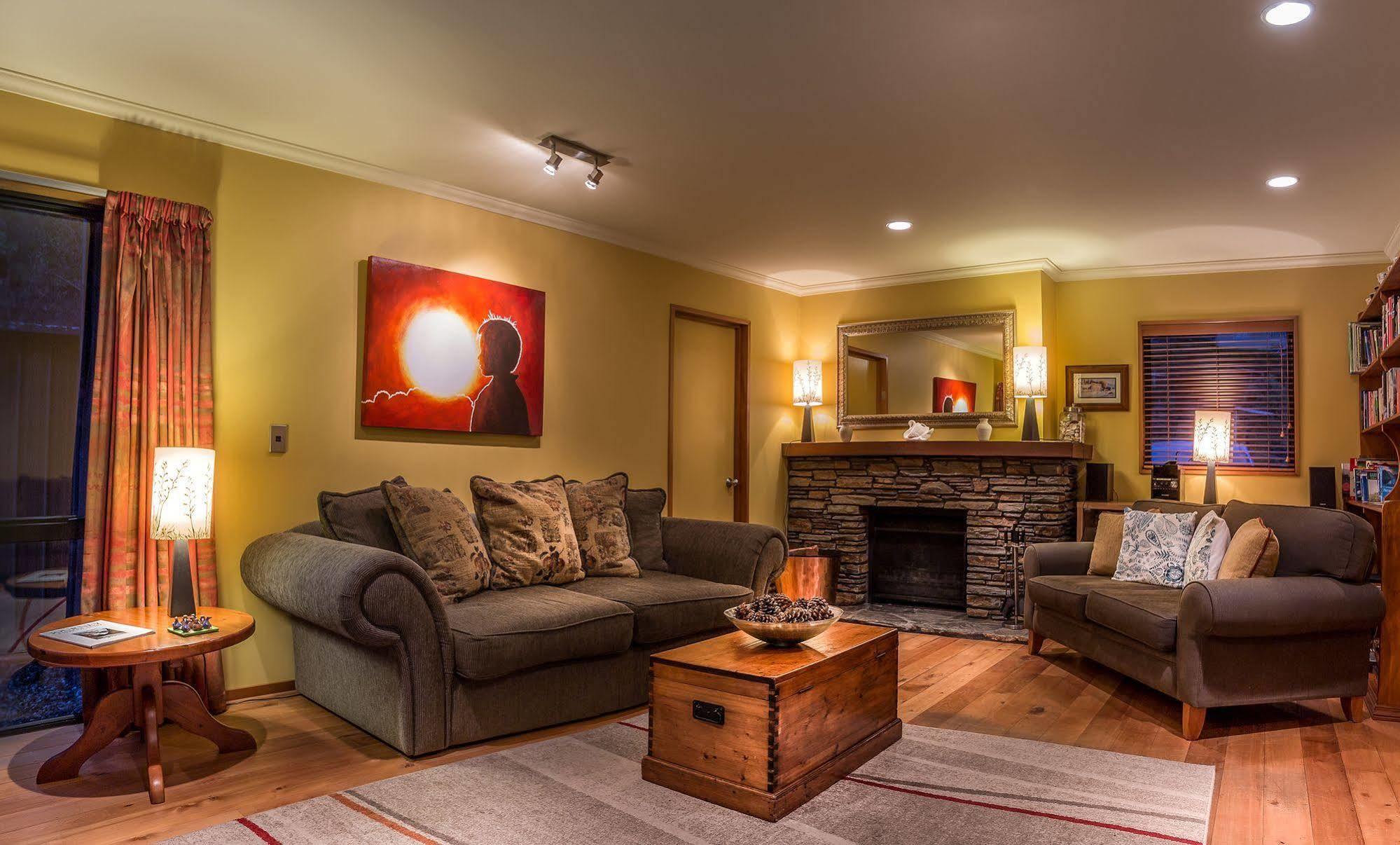 Springs Bed & Breakfast