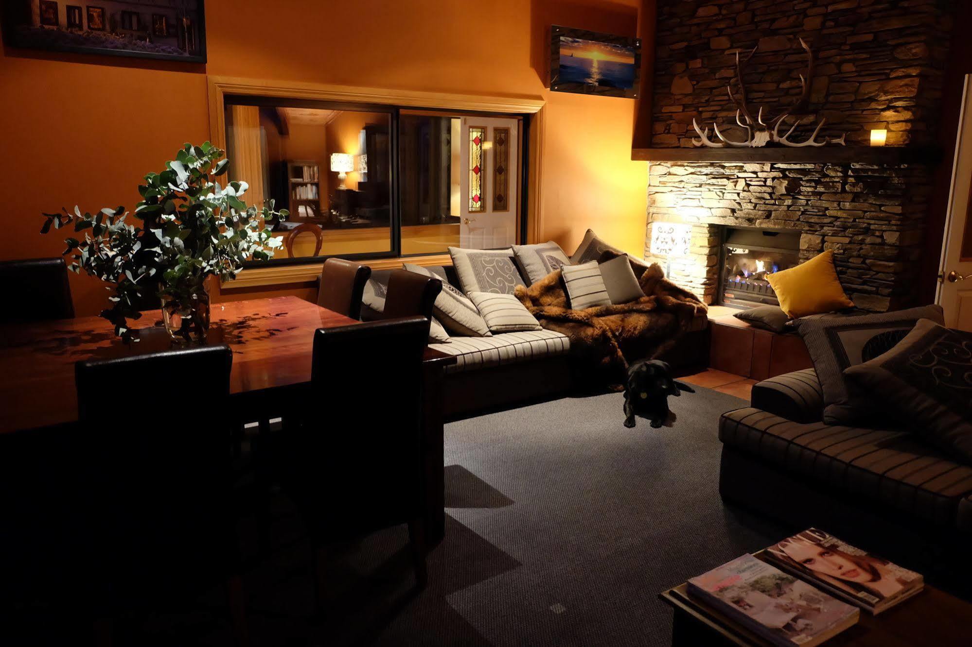 Hotel Mount Maude Country 3*