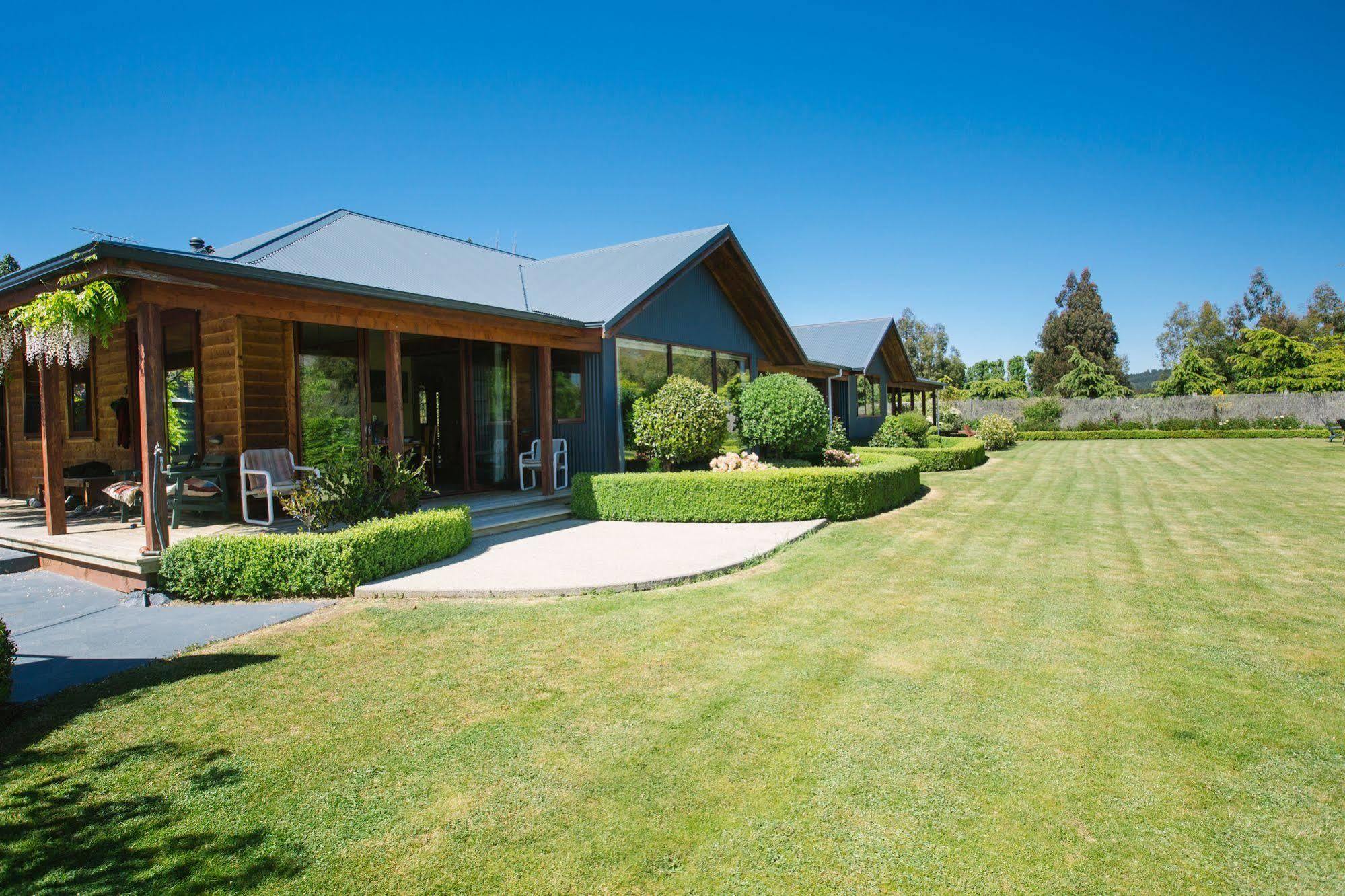 Berry Farm And Wanaka