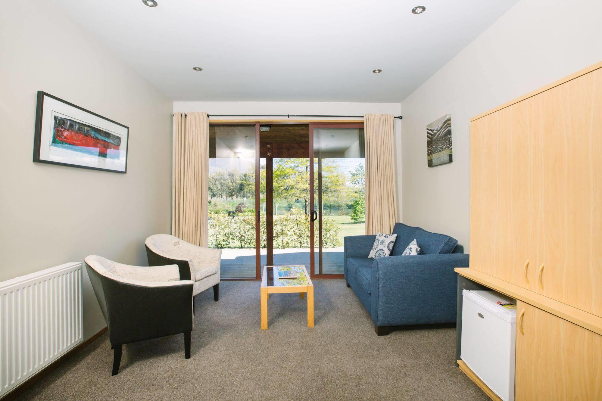 Berry Farm And Wanaka