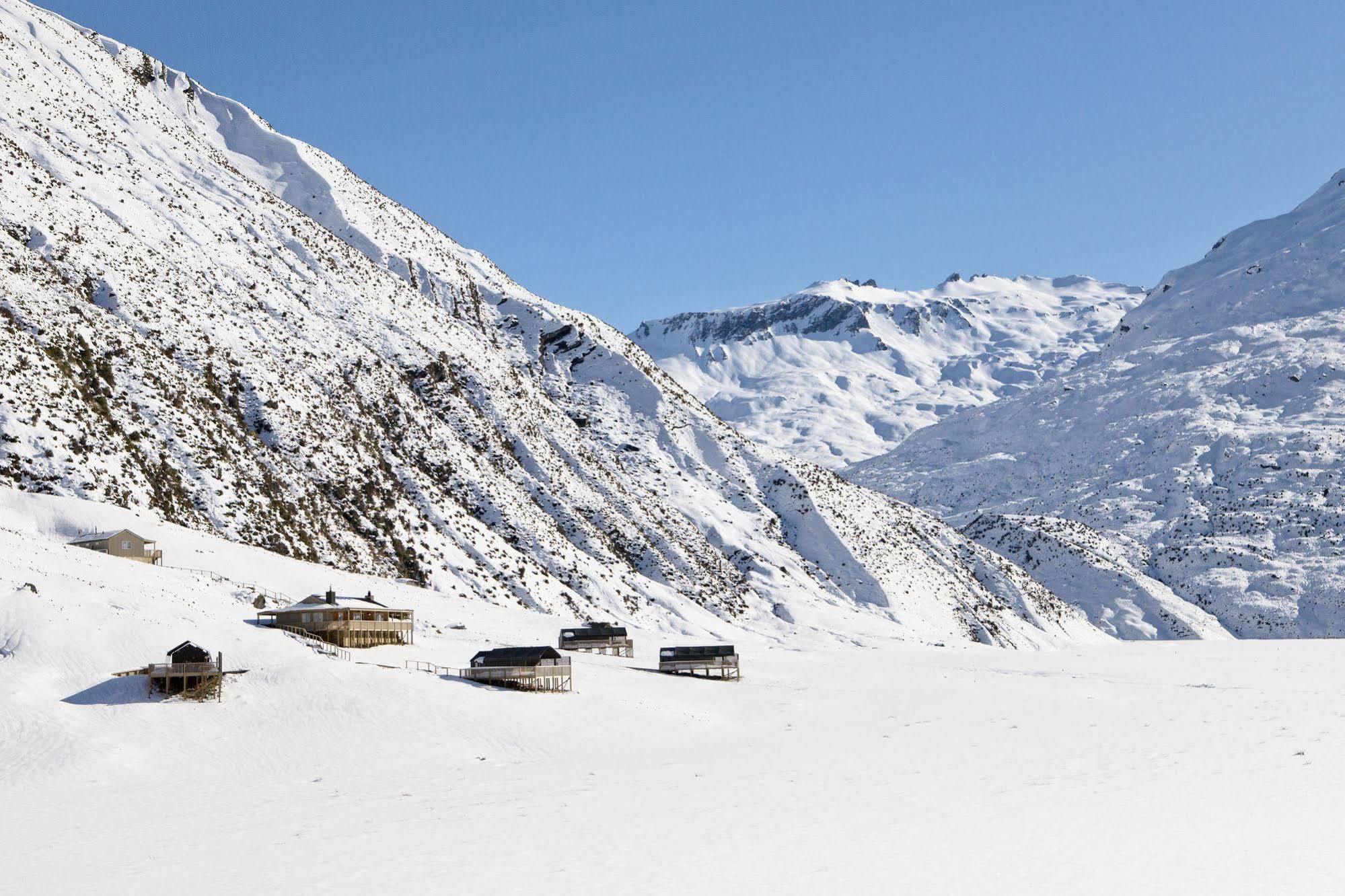 Minaret Station Alpine Hotel 5*
